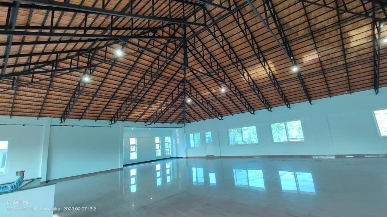 Coorg Ashok Palace Madikeri Ngoại thất bức ảnh